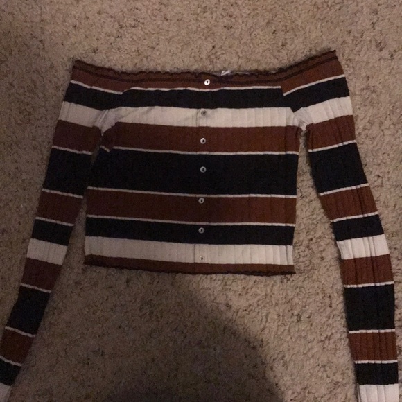 Me to We Tops - Pac sun long sleeve off the shoulder